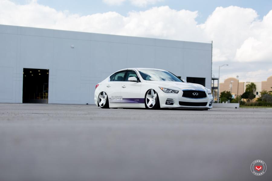  Infiniti Q50 on Vossen Wheels (VPS-318) 2017 года  (фото 64 из 68)